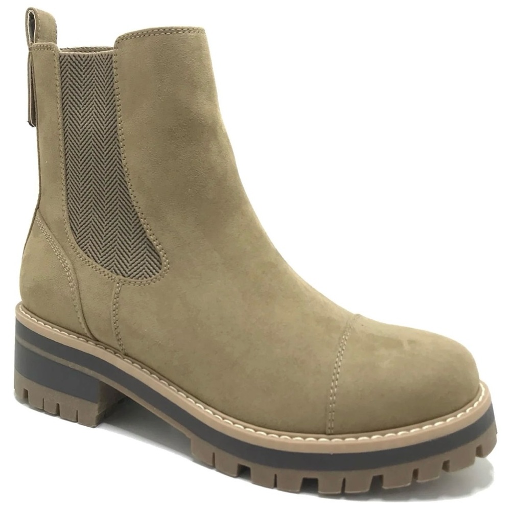 Time and Tru 10 Lug Sole Chunky Chelsea Boot Boho Minimalist Style WMTT41FF008
